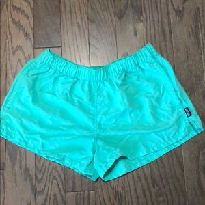 Green Patagonia shorts - size small
